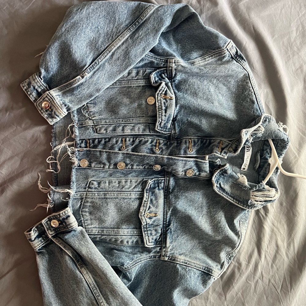 Zara Women's Blue Denim Jacket